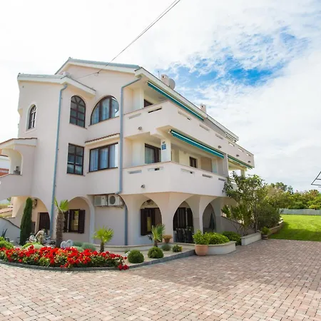 By The Sea Punat, Krk - 17857 Apartman