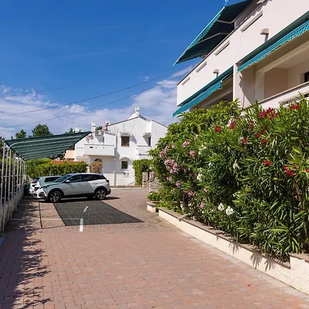 Appartement By The Sea Punat, Krk - 17857